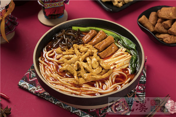 花悅溪米線：牛肉米線這樣做誰能不愛吃？