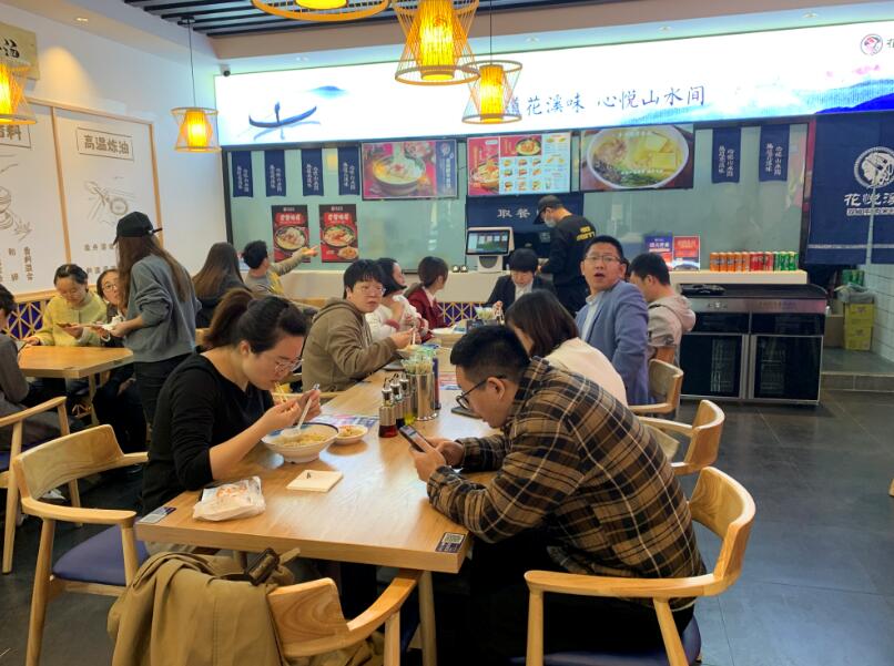 加盟花悅溪米線店和自己開店有什么不一樣？
